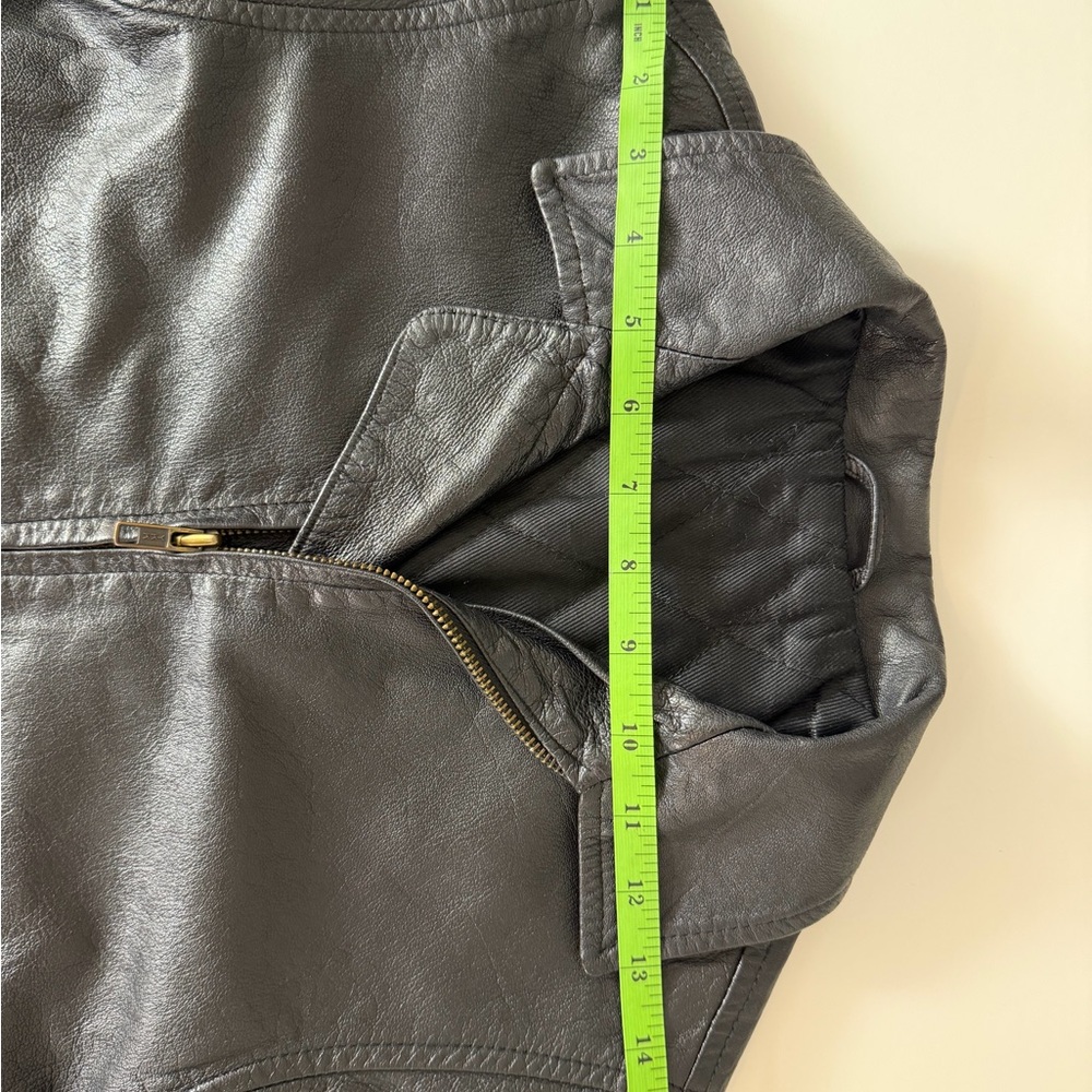 Vintage 90’s Cropped Black Leather Jacket - Picture 5 of 15